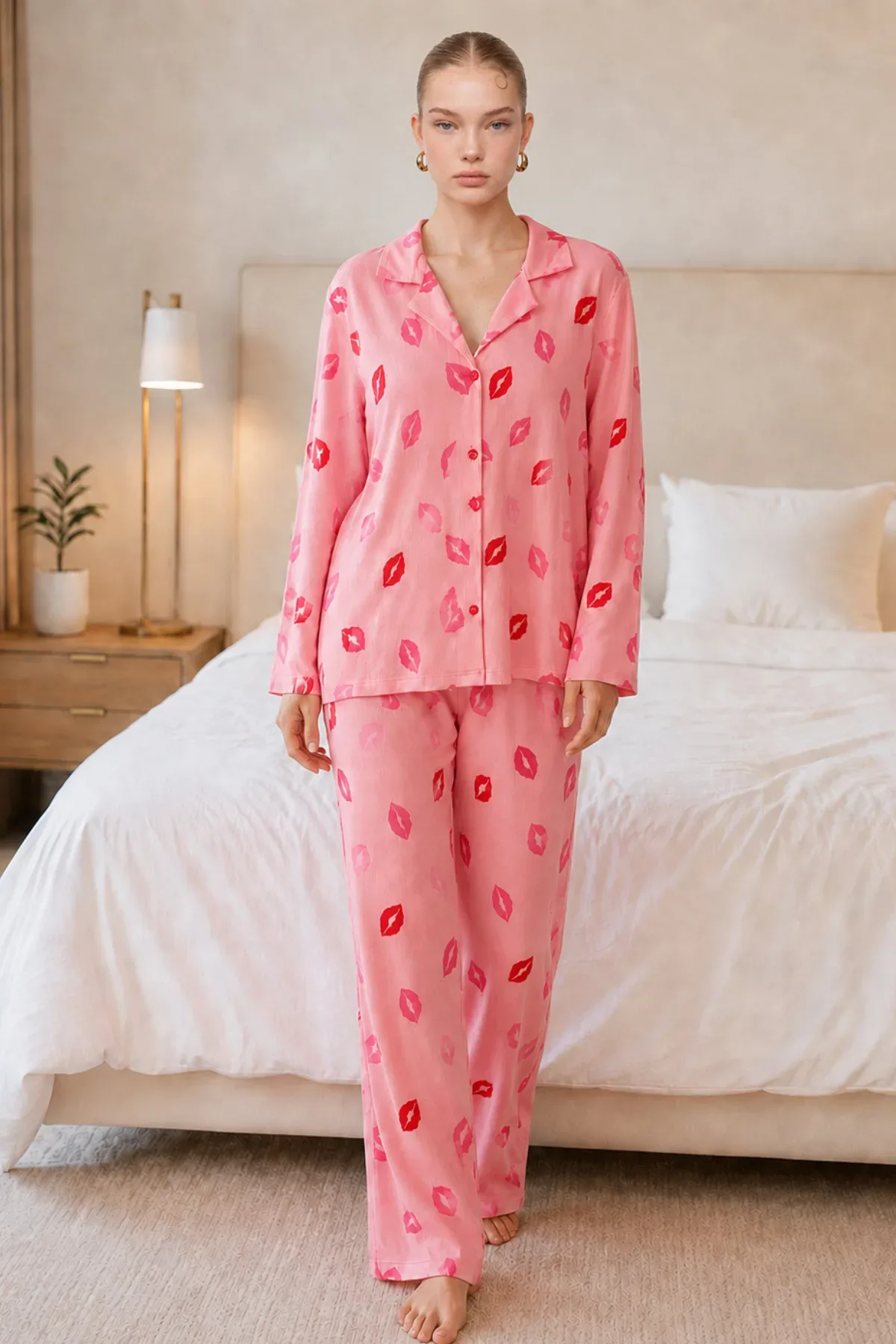Kadın Dudak Desenli Pijama Takımı 4677