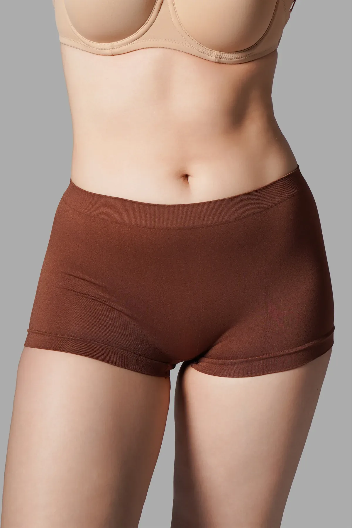 Boxer Toparlayıcı İz Yapmayan Örme Boxer 2001