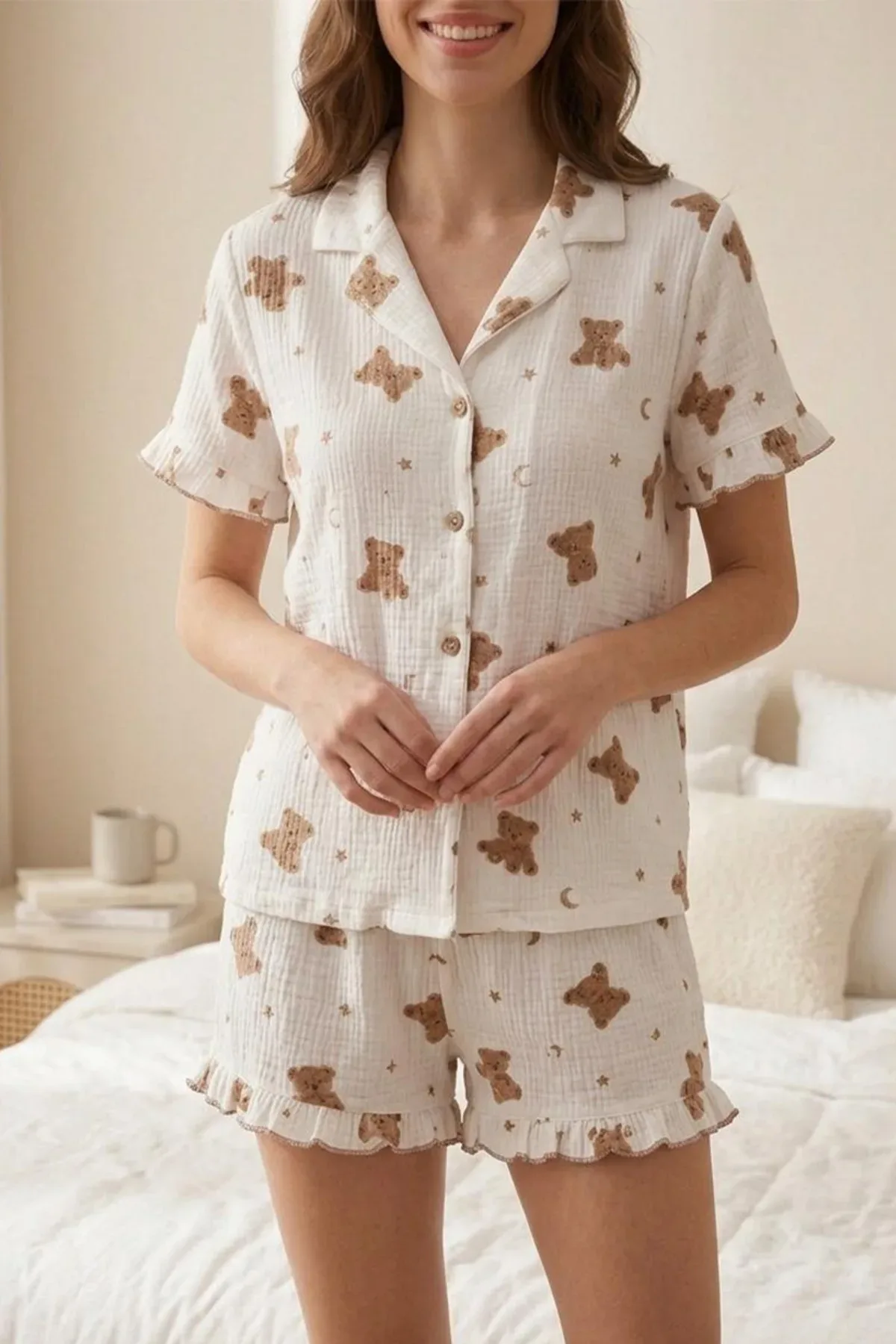 Ayıcık Desenli Fırfır Detaylı Şortlu Pijama Takımı 8073